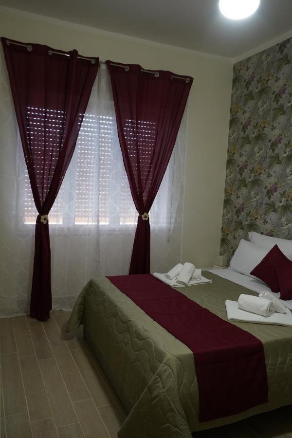 Frebi'S Home - Bed & Breakfast Naples Extérieur photo