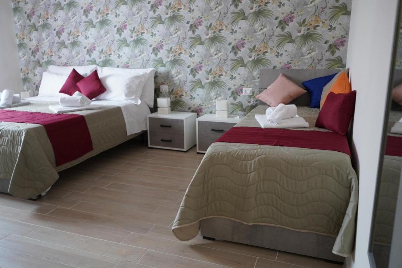 Frebi'S Home - Bed & Breakfast Naples Extérieur photo